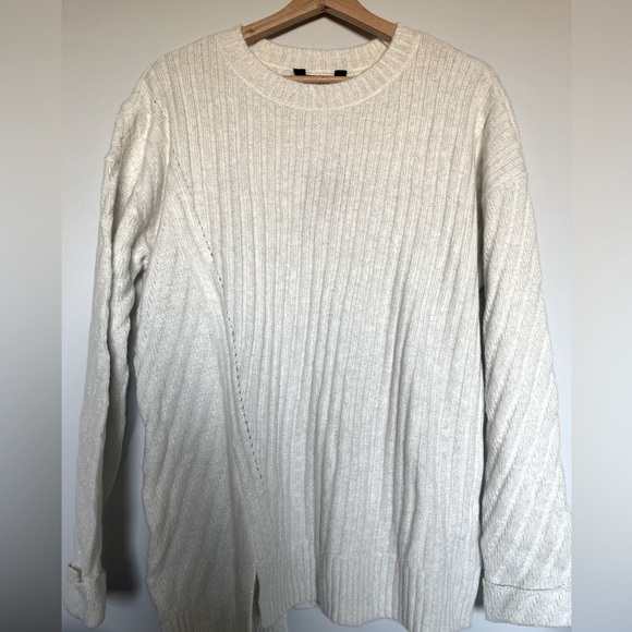 Simply Vera Wang Metallic Pullover - Picture 2 of 2